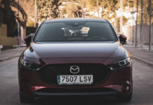 แบตเตอรี่ Mazda 2: สัญญาณเตือนที่คนส่วนใหญ่มองข้ามและวิธีเลือกใช้ให้ถูกรุ่น แบตเตอรี่ Mazda 2: สัญญาณเตือนที่คนส่วนใหญ่มองข้ามและวิธีเลือกใช้ให้ถูกรุ่น