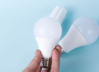 หลอดไฟ LED: ความจริงที่ผู้ผลิตไม่บอก ยี่ห้อไหนทนกว่าที่คุณคิด? หลอดไฟ LED: ความจริงที่ผู้ผลิตไม่บอก ยี่ห้อไหนทนกว่าที่คุณคิด?